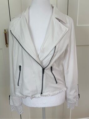 dh NEW YORK White Lace-Cuff Moto Jacket with Frayed Hem